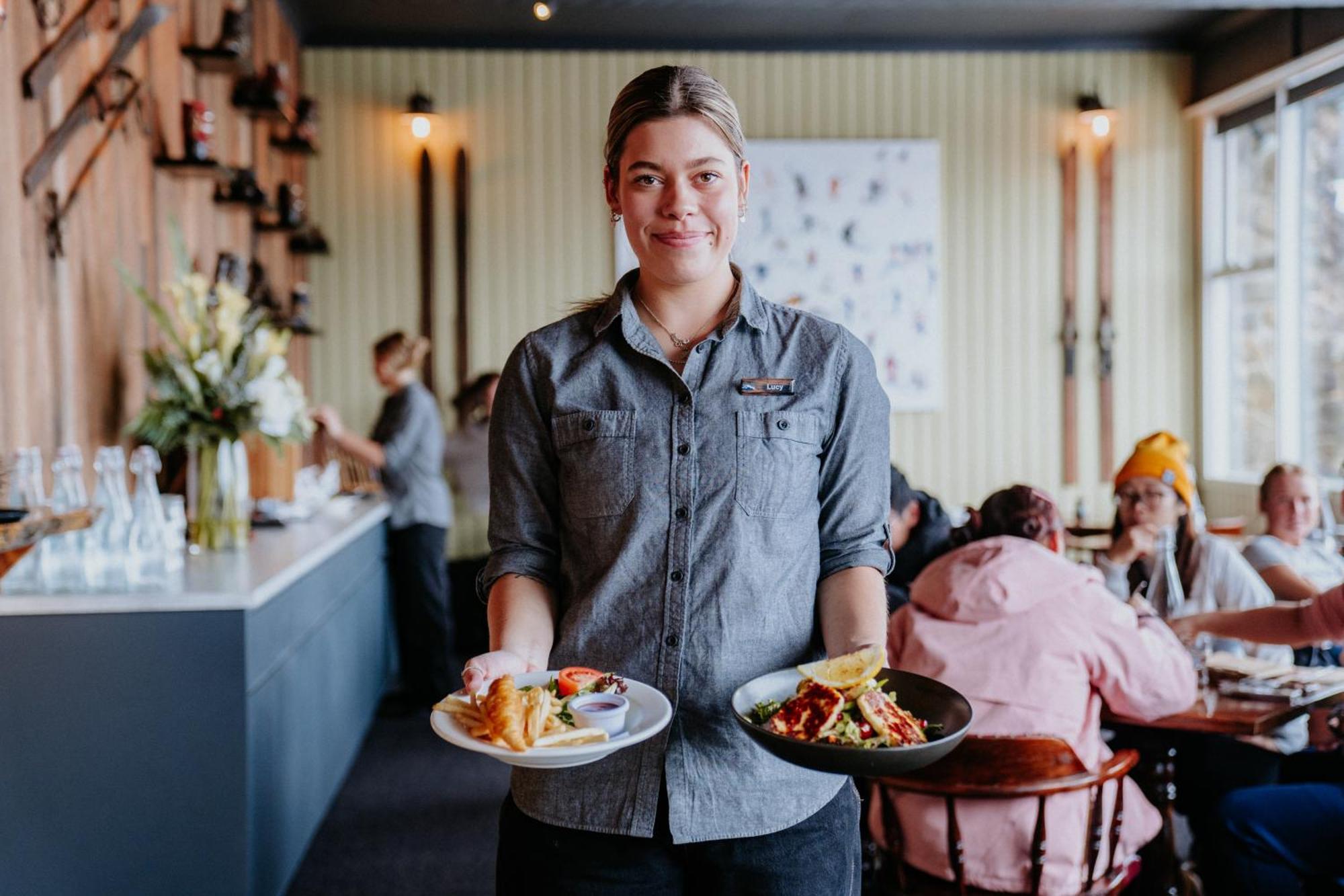 Falls Creek Hotel Buitenkant foto