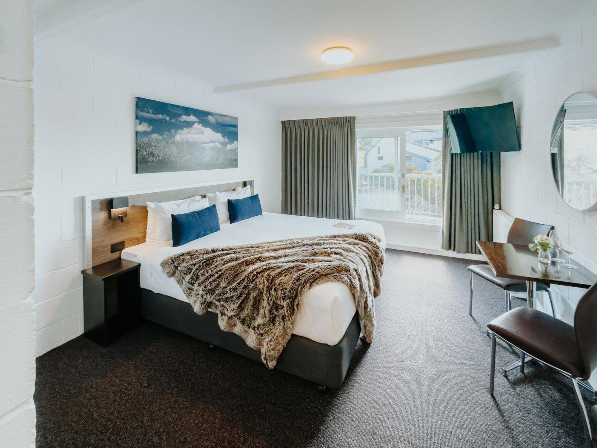 Falls Creek Hotel Buitenkant foto