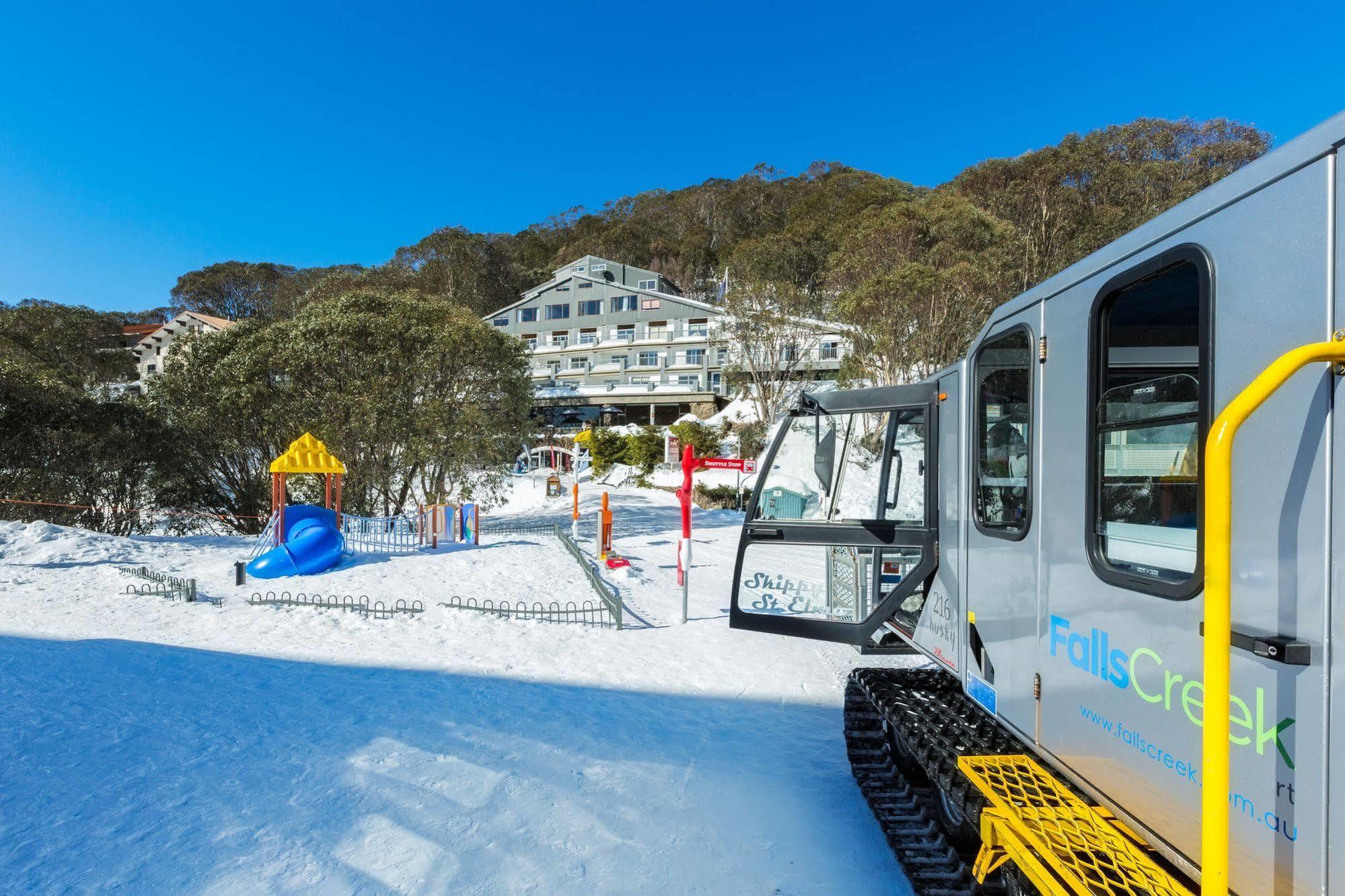 Falls Creek Hotel Buitenkant foto